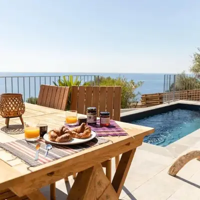 Belle villa vue mer- Erbalunga à 2 pas de la plage