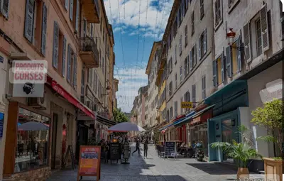 Quartier de la maison de vacances ou autre quartier proche
