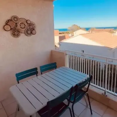 Charmant T2 rénové avec vue mer