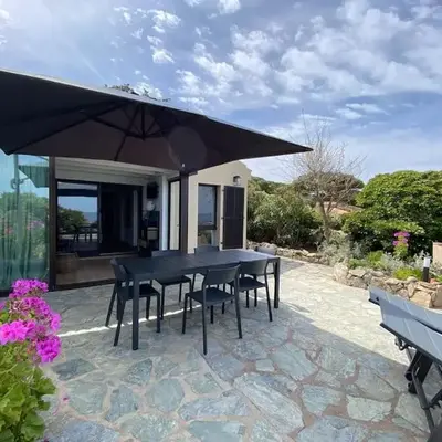 Casa Vista Bella - Maison en Corse avec grande terrasse et accès direct à la mer