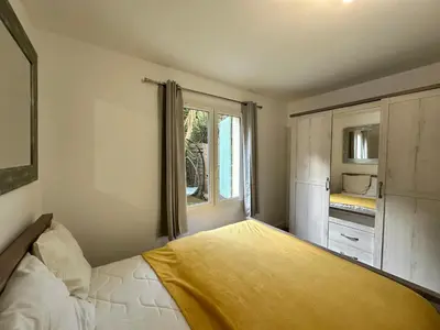 Un ou plusieurs lits dans un hébergement de l'établissement Appartement T3 Cala Di Mare L'ILE ROUSSE