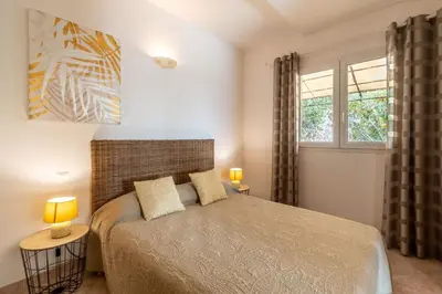 Un ou plusieurs lits dans un hébergement de l'établissement Appartement 4 personnes - vue mer