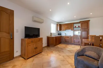 Cuisine ou kitchenette dans l'établissement Appartement Privilège vue mer - Ile Rousse