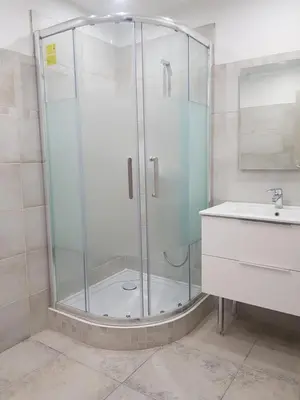 Salle de bains dans l'établissement Maison T2 500m de la plage