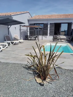Piscine de l'établissement E CASE DI GILDA ou située à proximité