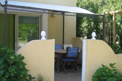 Jardin de l'établissement Casa Mulinchese entre Mer et Montagne