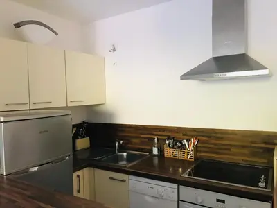 Cuisine ou kitchenette dans l'établissement Rez de chaussez de villa 4 personnes mer