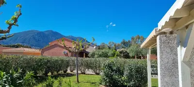 Vue générale sur la montagne ou vue sur la montagne depuis la maison de vacances