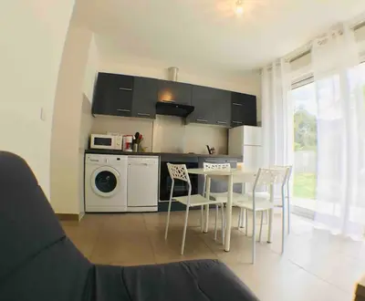 Cuisine ou kitchenette dans l'établissement Casa Bartoli, T2 Entre Mer et Montagne