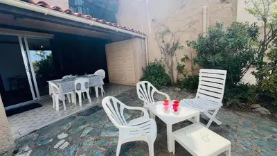 Terrasse ou espace extérieur de l'établissement Studio Cocody 84 LUMIO