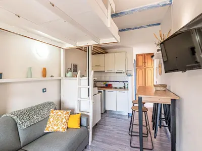 Cuisine ou kitchenette dans l'établissement Studio Casa Maza Corta by Interhome