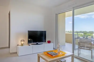 Télévision ou salle de divertissement dans l'établissement Casa Ornella