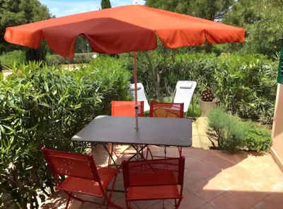 Jardin de l'établissement Immo A2L Lozari