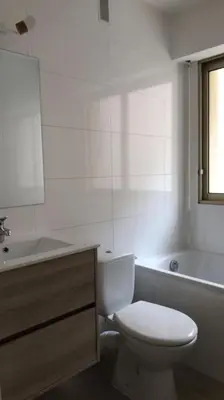 Salle de bains dans l'établissement APPARTEMENT CENTRE-Bastia à une minute à pied du port