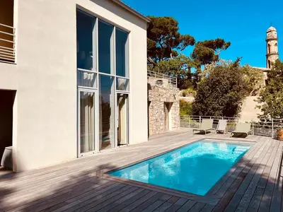 Piscine de l'établissement La Villa di Paraso ou située à proximité