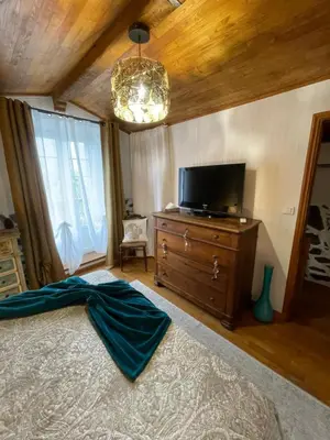 Télévision ou salle de divertissement dans l'établissement a stalla