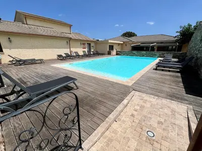 Piscine de l'établissement Studio confortable avec piscine ou située à proximité