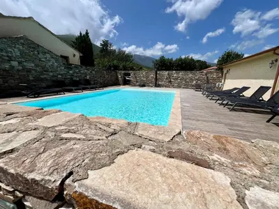 Piscine de l'établissement Studio confortable avec piscine ou située à proximité