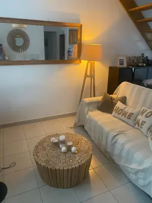Coin salon dans l'établissement La BénéCIOLA, vue Mer, Box Fibre SFR, High Speed Internet
