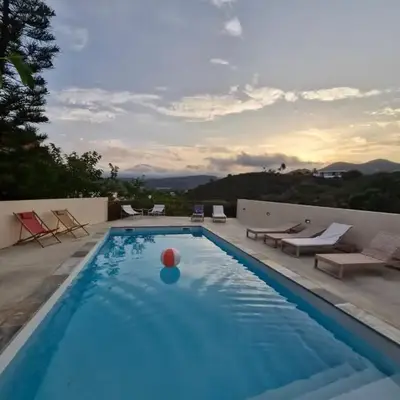 Vistamare Locations avec Piscine saint florent