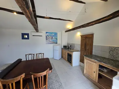 Cuisine ou kitchenette dans l'établissement Maison de pêcheur du petit port