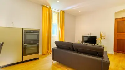 Télévision ou salle de divertissement dans l'établissement Suite Pascal by Monarca Business and Holidays - Bastia