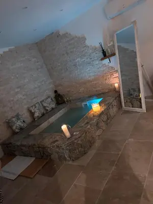 Plan de l'établissement I pozzi jacuzzi furiani love room haute corse