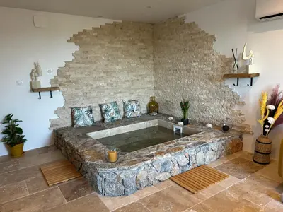Plan de l'établissement I pozzi jacuzzi furiani love room haute corse