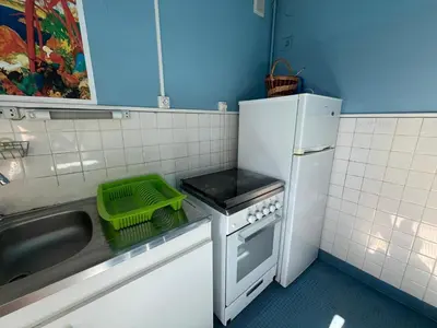Cuisine ou kitchenette dans l'établissement Appartement vintage Bastia - MAGNIFIQUE VUE !