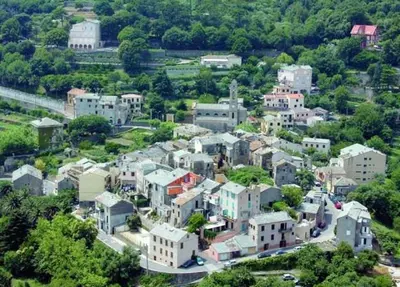 Vue générale sur Bastia ou vue de la ville depuis l'appartement