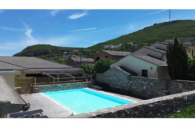 Piscine de l'établissement Soleil, Piscine, Parking et Bienvenue à Sisco ou située à proximité