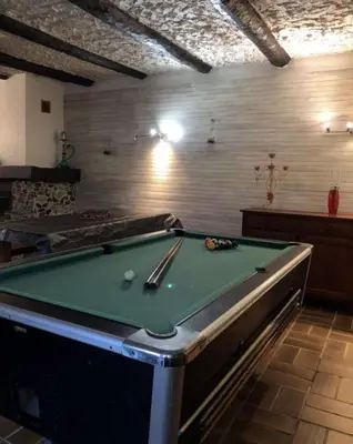 Billard dans l'établissement Location Estivale en Haute Corse