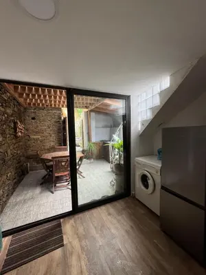 Cuisine ou kitchenette dans l'établissement Maison entre mer et montagne à Canari