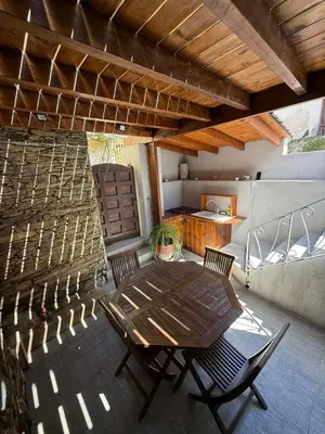 Coin salon dans l'établissement Maison entre mer et montagne à Canari
