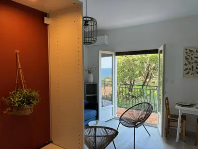 Balcon ou terrasse dans l'établissement Studio Les arbousiers