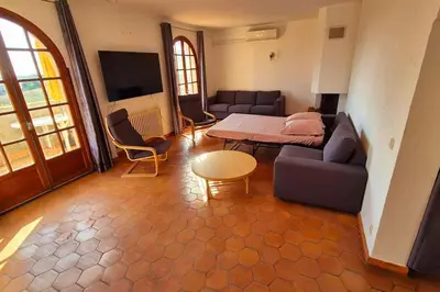 Coin salon dans l'établissement T4 Furesta - Casa Mattea