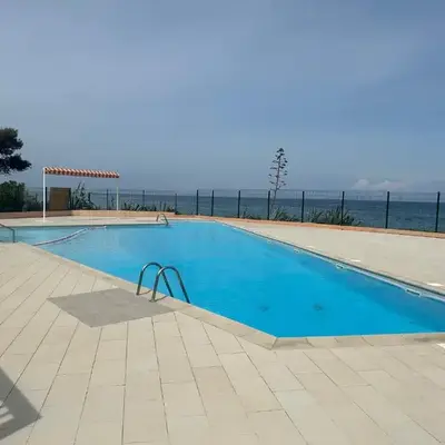 Studio meublé bord de mer