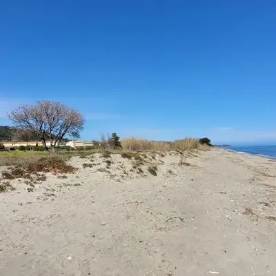 Maison au bord de la mer