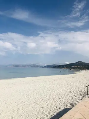 Plan de l'établissement Superbe studio neuf vue mer