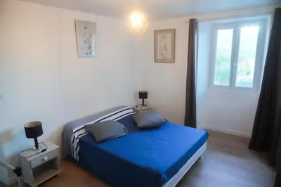Un ou plusieurs lits dans un hébergement de l'établissement Location F2 44 m2