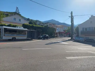 Vue générale sur la montagne ou vue sur la montagne depuis l'appartement