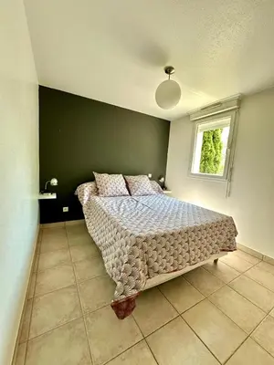 Un ou plusieurs lits dans un hébergement de l'établissement Résidence KALLISTE