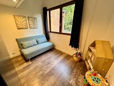 Coin salon dans l'établissement Charmant appartement vue mer