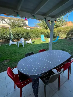 Jardin de l'établissement Casabella 3 chambres