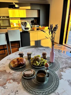 Cuisine ou kitchenette dans l'établissement Hôtes Cardo