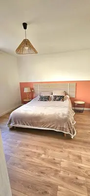 Un ou plusieurs lits dans un hébergement de l'établissement Spacieux haut de villa 3 chambres Venaco