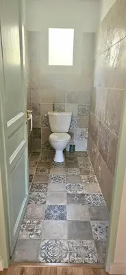 Salle de bains dans l'établissement Spacieux haut de villa 3 chambres Venaco