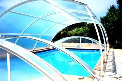 Piscine de l'établissement Casa di Lumio, piscine privée ou située à proximité