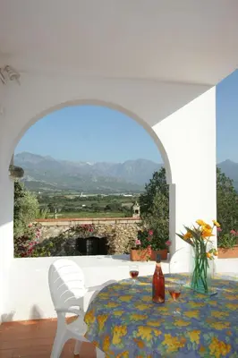 Vue générale sur la montagne ou vue sur la montagne depuis la maison de vacances