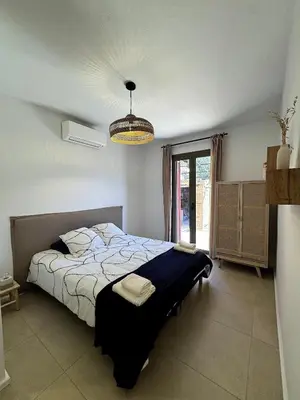 Un ou plusieurs lits dans un hébergement de l'établissement Résidence Hôtelière CASA DI BABBÒ, Porto